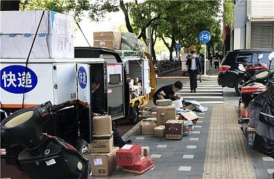 《星空》与《无人深空》对比视频 星球间飞行差别大